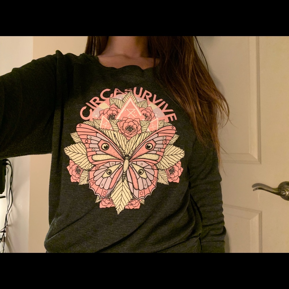 Circa Survive pink design soft lightweight crew